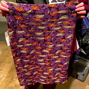 Lularoe Cassie Skirt - Size Large - NWT